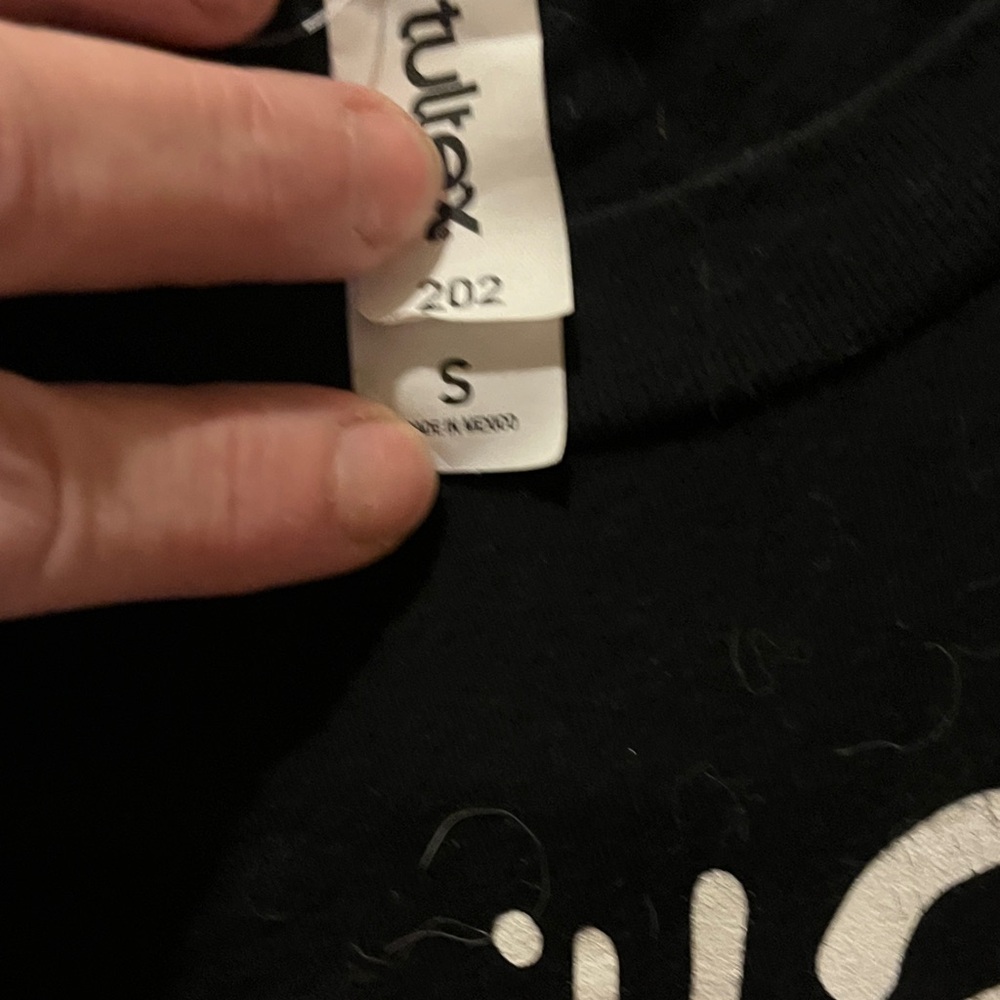 Gorillaz Black Graphic Tee - Picture 2 of 2